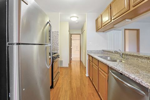 Tiny photo for 5169 Pembrook Court #5169, Gurnee, IL 60031 (MLS # 12544687)