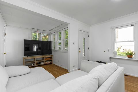 Tiny photo for 21276 W Arbor Lane, Lake Zurich, IL 60047 (MLS # 12513973)