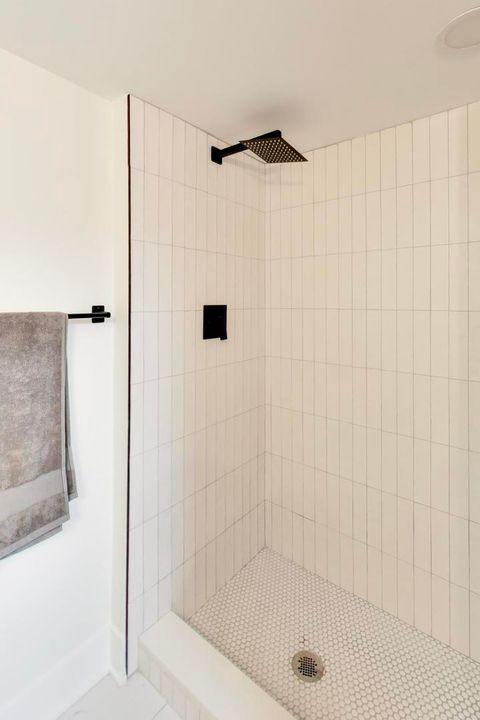 Tiny photo for 4912 W Drummond Place, Chicago, IL 60639 (MLS # 12496341)