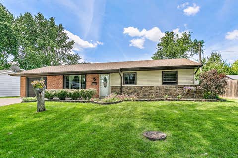Photo of 7798 Kingsbury Drive, Hanover Park, IL 60133 (MLS # 12686462)