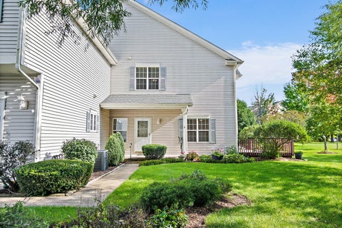 Tiny photo for 1075 Castleshire Drive #1075, Woodstock, IL 60098 (MLS # 12752161)