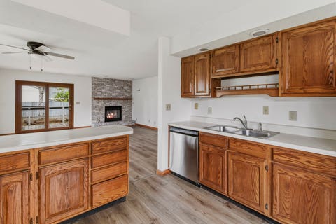 Tiny photo for 3304 Halifax Drive #B, Champaign, IL 61822 (MLS # 12627647)