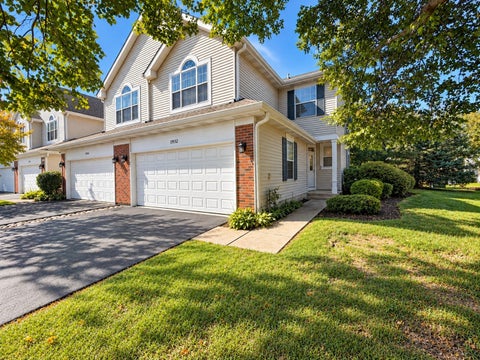 Photo of 1932 BLACKBERRY Lane, Hoffman Estates, IL 60169 (MLS # 12780191)