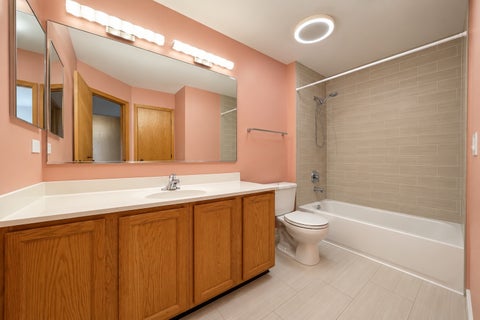 Tiny photo for 1932 BLACKBERRY Lane, Hoffman Estates, IL 60169 (MLS # 12780191)