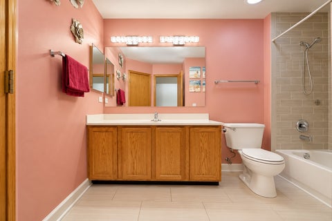 Tiny photo for 1932 BLACKBERRY Lane, Hoffman Estates, IL 60169 (MLS # 12780191)