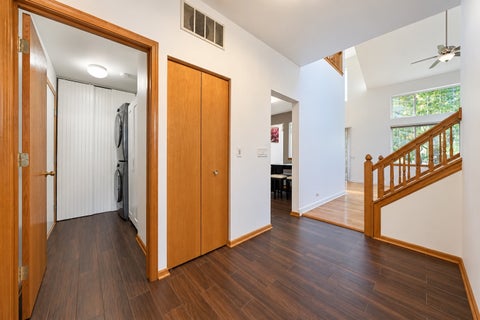 Tiny photo for 1932 BLACKBERRY Lane, Hoffman Estates, IL 60169 (MLS # 12780191)