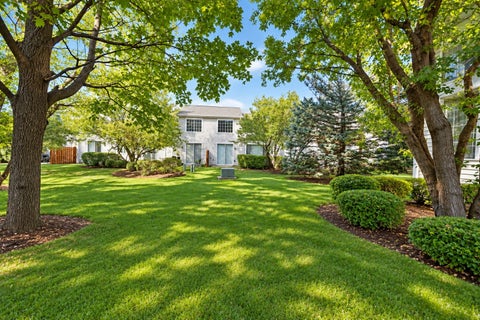 Tiny photo for 1932 BLACKBERRY Lane, Hoffman Estates, IL 60169 (MLS # 12780191)