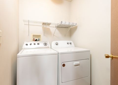 Tiny photo for 2722 Evergreen Circle, McHenry, IL 60050 (MLS # 12580185)