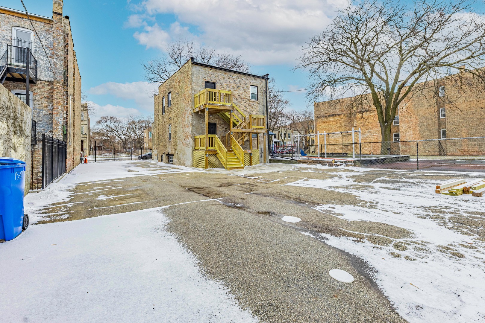1539 S Christiana Avenue