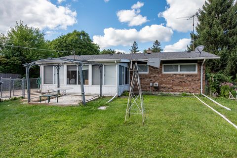 Tiny photo for 2917 Hyde Park Avenue, Waukegan, IL 60085 (MLS # 12450786)