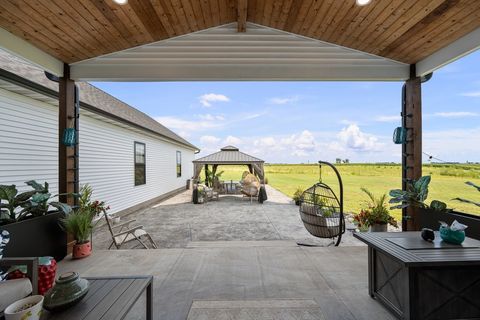 Tiny photo for 375 Ruby Court, Long Grove, IA 52756 (MLS # 12717365)