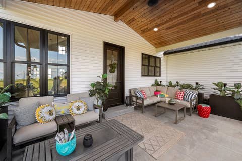Tiny photo for 375 Ruby Court, Long Grove, IA 52756 (MLS # 12717365)