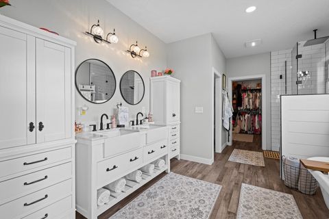 Tiny photo for 375 Ruby Court, Long Grove, IA 52756 (MLS # 12717365)