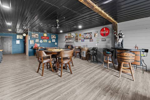 Tiny photo for 375 Ruby Court, Long Grove, IA 52756 (MLS # 12717365)