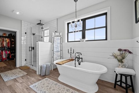 Tiny photo for 375 Ruby Court, Long Grove, IA 52756 (MLS # 12717365)
