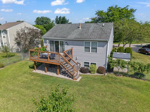 Tiny photo for 935 Revere Lane, Island Lake, IL 60042 (MLS # 12701006)