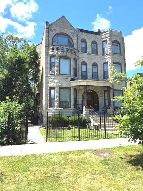 6418-20 S Stewart Avenue