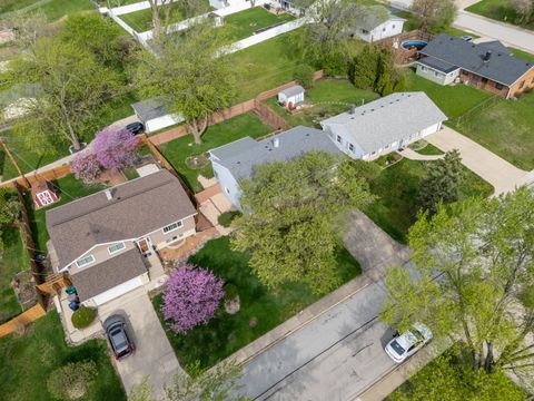 Tiny photo for 15222 Huntington Court, Orland Park, IL 60462 (MLS # 12636742)