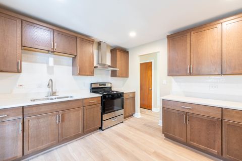 Tiny photo for 15222 Huntington Court, Orland Park, IL 60462 (MLS # 12636742)
