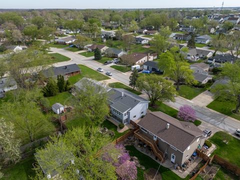 Tiny photo for 15222 Huntington Court, Orland Park, IL 60462 (MLS # 12636742)