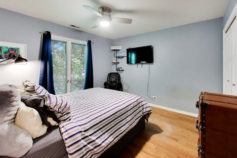 Tiny photo for 700 N Maple Street, Prospect Heights, IL 60070 (MLS # 12790802)