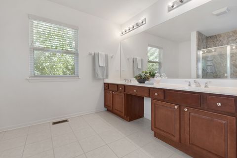 Tiny photo for 748 Hamilton Way, Batavia, IL 60510 (MLS # 12487199)