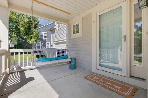 Tiny photo for 748 Hamilton Way, Batavia, IL 60510 (MLS # 12487199)
