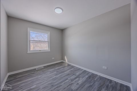 Tiny photo for 6967 Hemlock Street, Hanover Park, IL 60133 (MLS # 12565562)