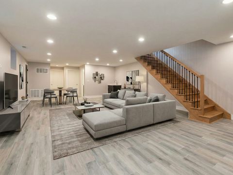 Tiny photo for 3604 S Prairie Avenue, Chicago, IL 60653 (MLS # 12556923)