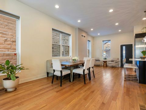 Tiny photo for 3604 S Prairie Avenue, Chicago, IL 60653 (MLS # 12556923)