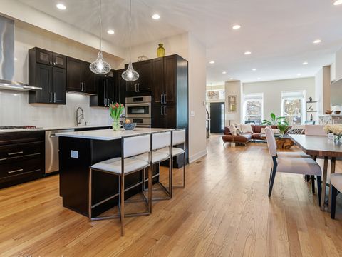 Tiny photo for 3604 S Prairie Avenue, Chicago, IL 60653 (MLS # 12556923)