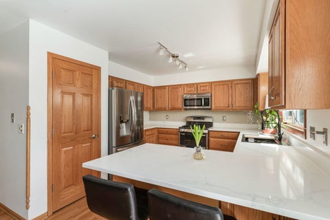 Tiny photo for 1003 Wesley Drive, Crystal Lake, IL 60014 (MLS # 12642411)