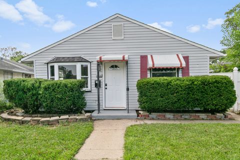 Photo of 15332 Dante Avenue, Dolton, IL 60419 (MLS # 12497581) Photo of 15332 Dante Avenue, Dolton, IL 60419 (MLS # 12497581)