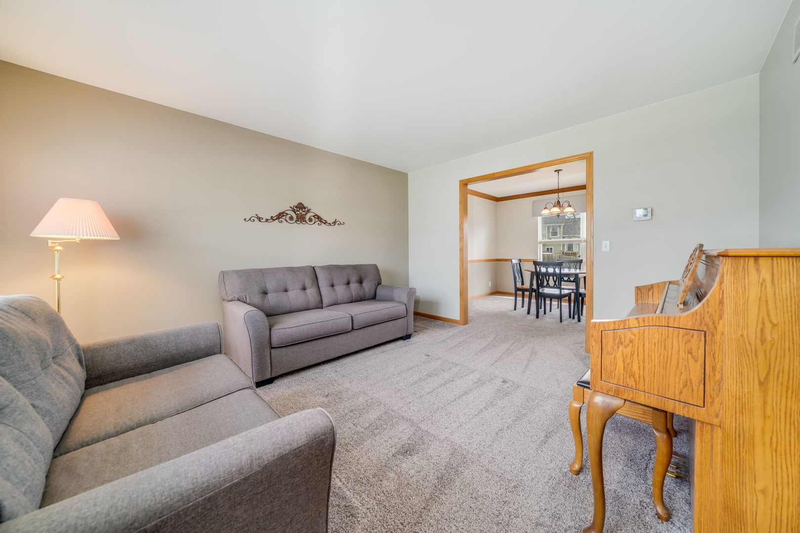 912 N Oak Creek Drive