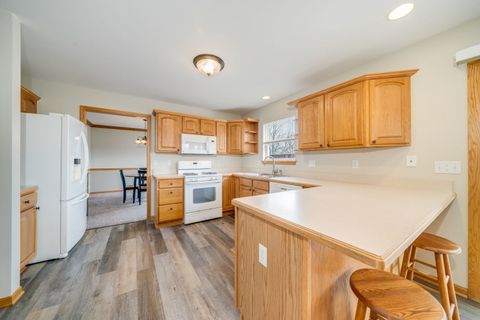 Tiny photo for 912 N Oak Creek Drive, Genoa, IL 60135 (MLS # 12618861)