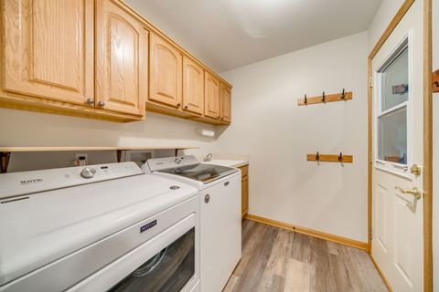 Tiny photo for 912 N Oak Creek Drive, Genoa, IL 60135 (MLS # 12618861)