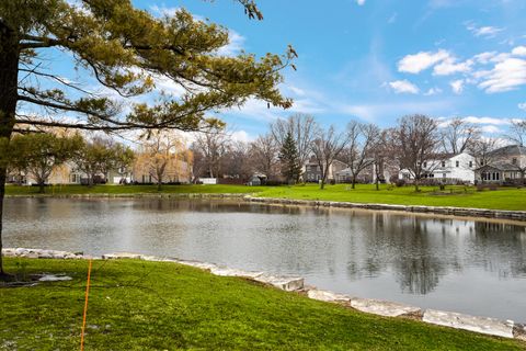 Tiny photo for 1120 Mount Vernon Court #C, Wheaton, IL 60189 (MLS # 12582244)