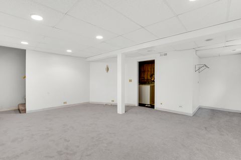 Tiny photo for 1120 Mount Vernon Court #C, Wheaton, IL 60189 (MLS # 12582244)