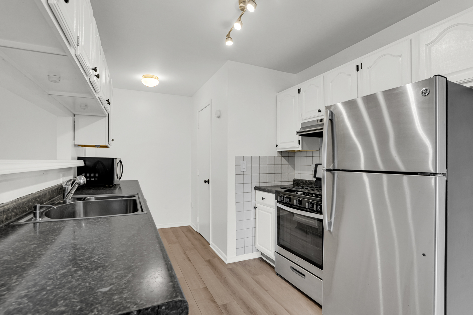 1120 Mount Vernon Court C