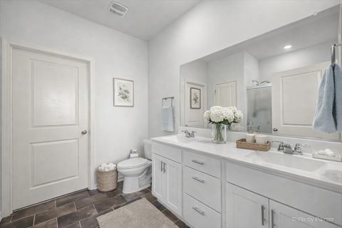 Tiny photo for 6302 Maple Glen Drive #3081, Wonder Lake, IL 60097 (MLS # 12580334)