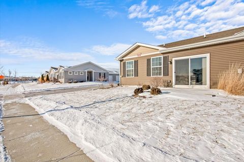 Tiny photo for 6302 Maple Glen Drive #3081, Wonder Lake, IL 60097 (MLS # 12580334)