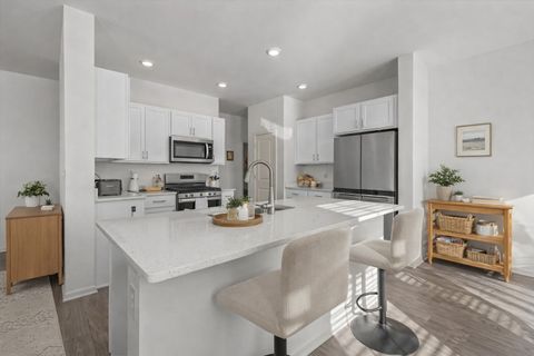 Tiny photo for 6302 Maple Glen Drive #3081, Wonder Lake, IL 60097 (MLS # 12580334)