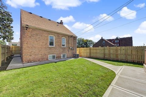 Tiny photo for 11256 S Avenue L, Chicago, IL 60617 (MLS # 12775876)