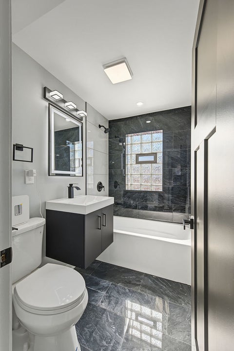 Tiny photo for 11256 S Avenue L, Chicago, IL 60617 (MLS # 12775876)