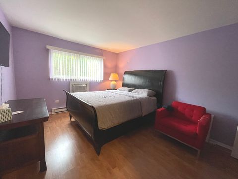 Tiny photo for 832 E Old Willow Road #106, Prospect Heights, IL 60070 (MLS # 12508889)