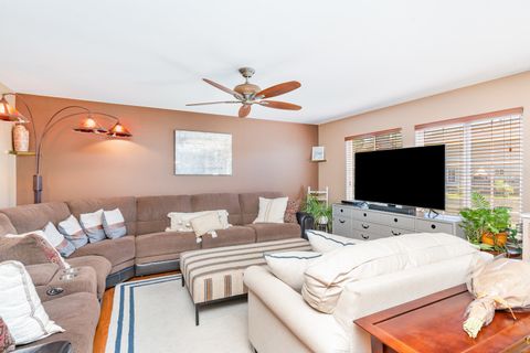 Tiny photo for 1420 Marigold Lane, Minooka, IL 60447 (MLS # 12455919)