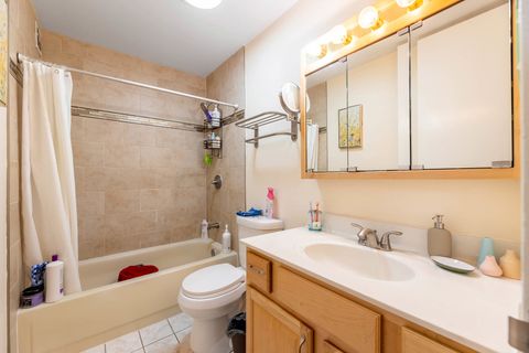 Tiny photo for 2605 S Indiana Avenue #308, Chicago, IL 60616 (MLS # 12573618)