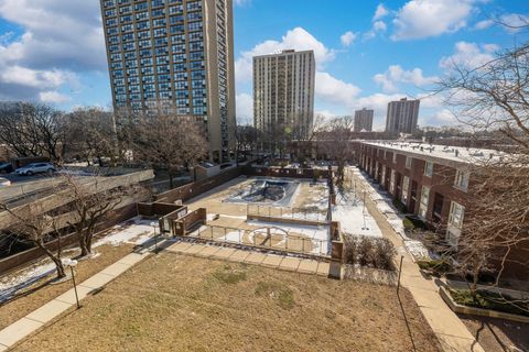 Tiny photo for 2605 S Indiana Avenue #308, Chicago, IL 60616 (MLS # 12573618)