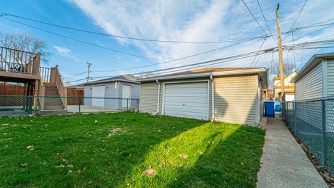 Tiny photo for 10747 S Avenue H, Chicago, IL 60617 (MLS # 12585780)