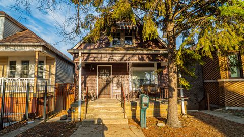 10747 S Avenue H Chicago IL 60617